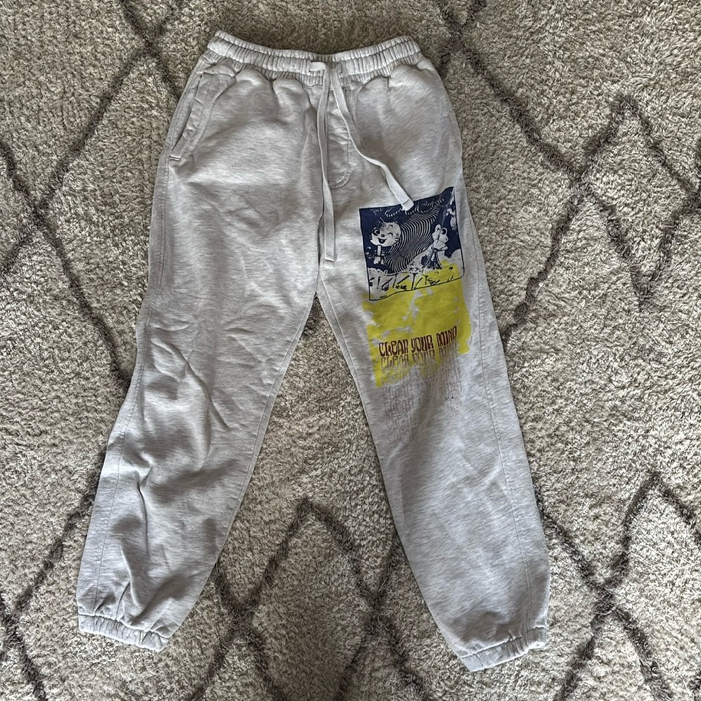 cute sweatpants great condition